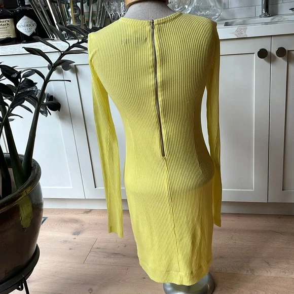 EUC rag & bone yellow cotton blend rib knit long sleeve centre back zip dress - Picture 5 of 8
